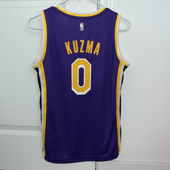 Kyle Kuzma Lakers Jersey - Picture 2 of 3